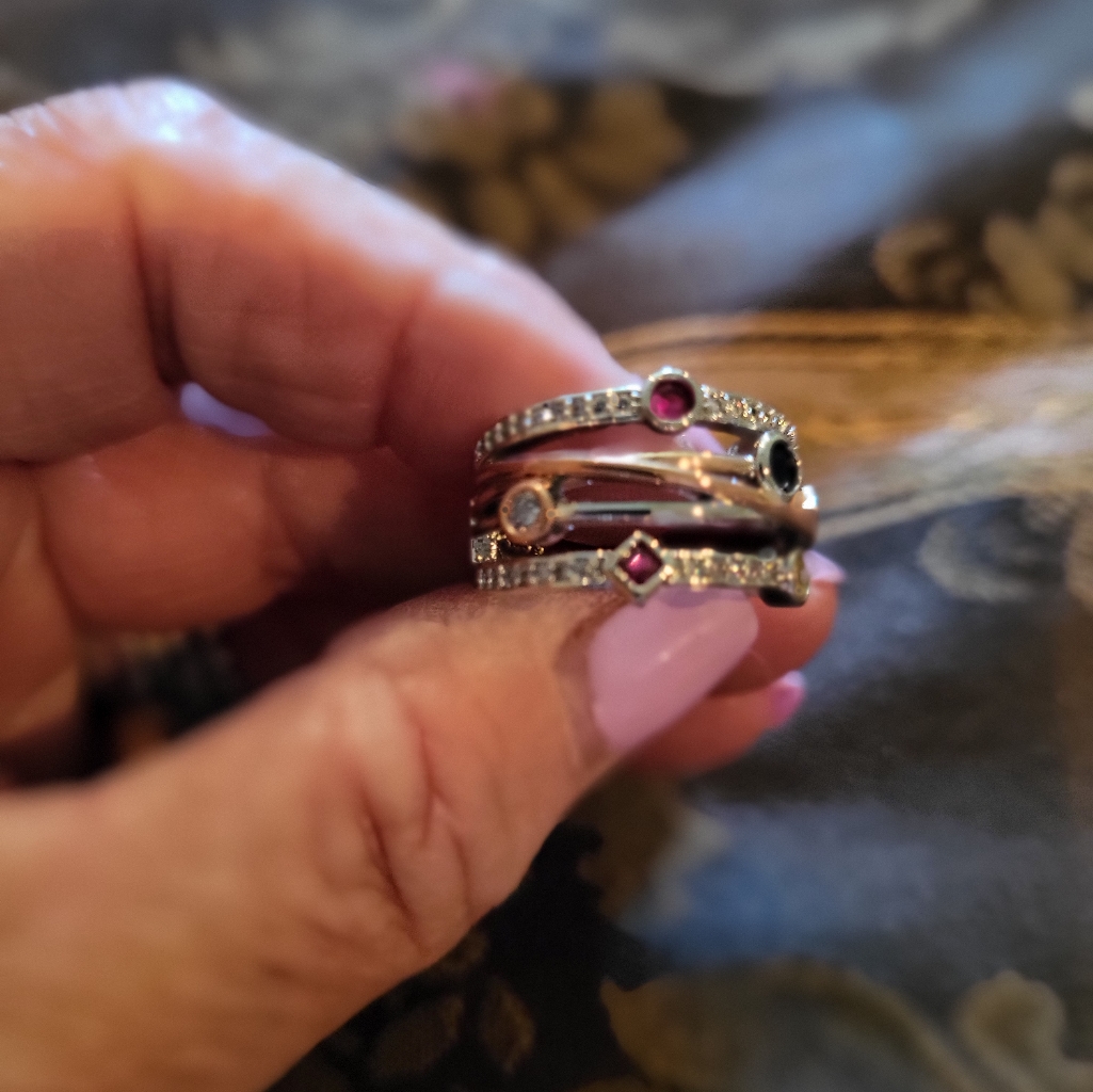Norstrums Boxed Size Six Gorgeous 925 Ring Multi Stones And Swarsowski Boxed